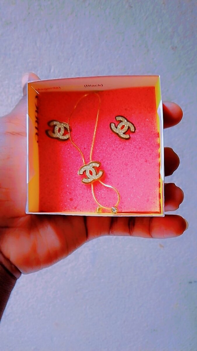 Ensemble Chaine et boucles d'o