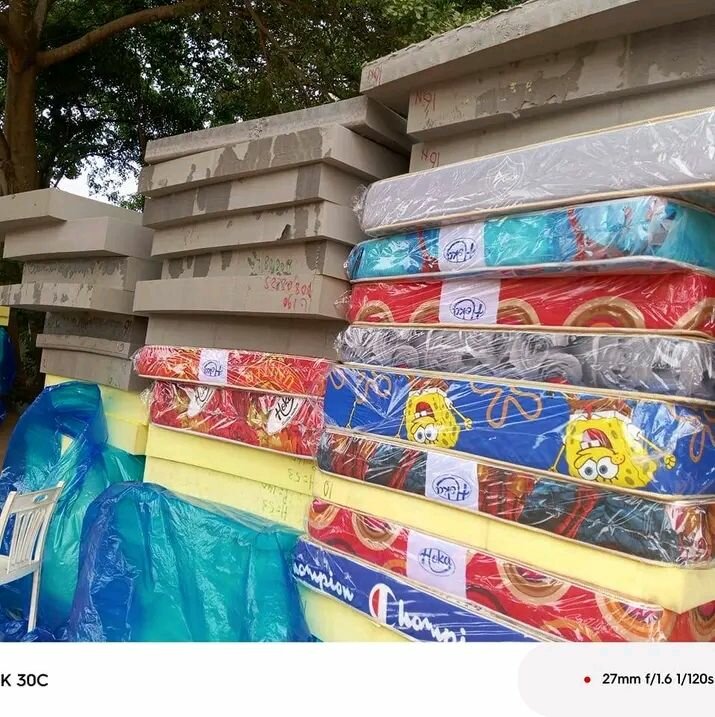 Matelas en mousse coloré pour enfants