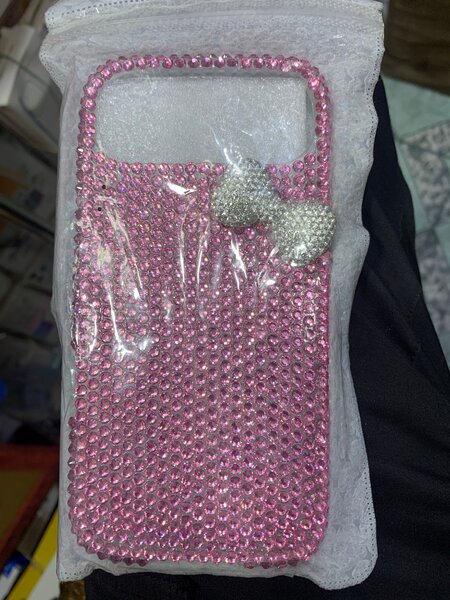 Coque iPhone rose strass