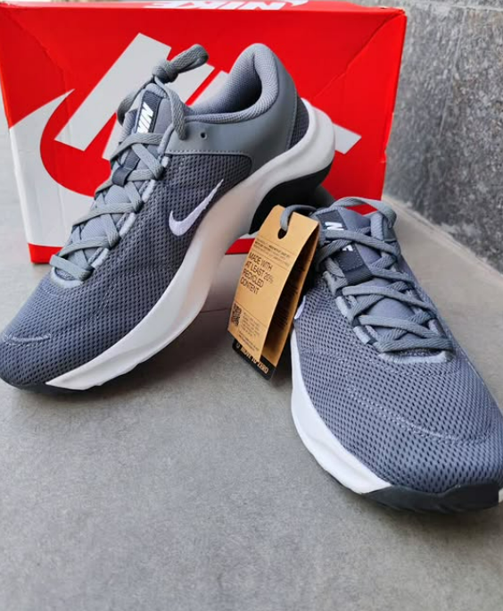 Nike Legend Essential 3 Next Nature