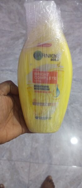 Garnier brightening extra lemon lotion