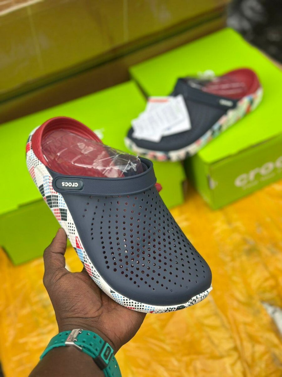 Sandales Crocs colorées unisexes