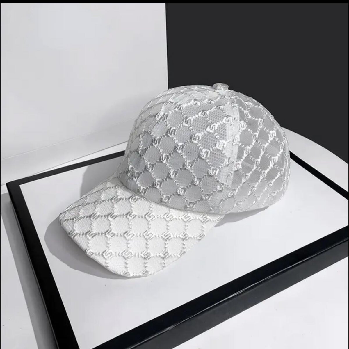 Chapeau de petite sorti 