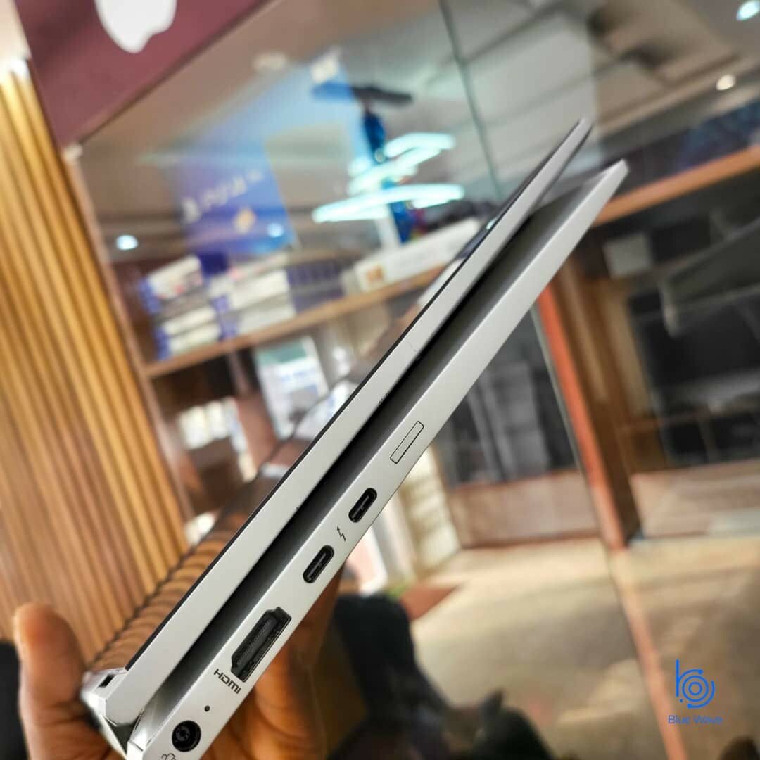 HP ELITEBOOK 1040 G8(CORE i7 11TH GEN)*