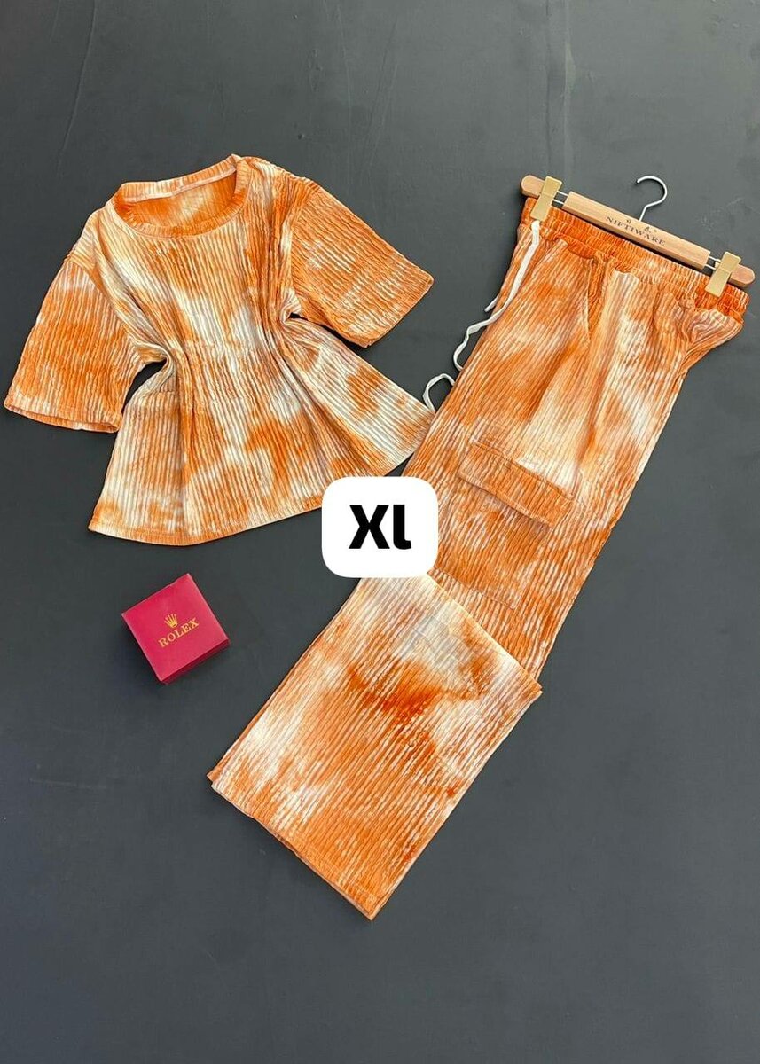 Ladies 2 pieces casual  with cargo pockets