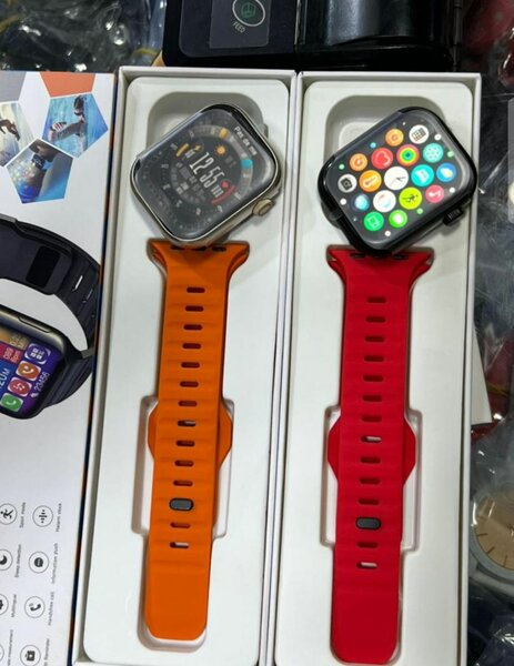 Montres intelligentes colorées