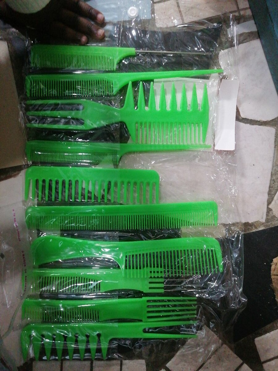 Kit Peignes Professionnels 10 pcs