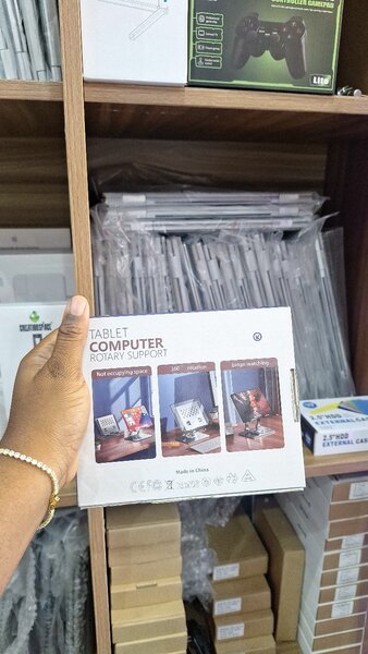 Tablet computer rotary support