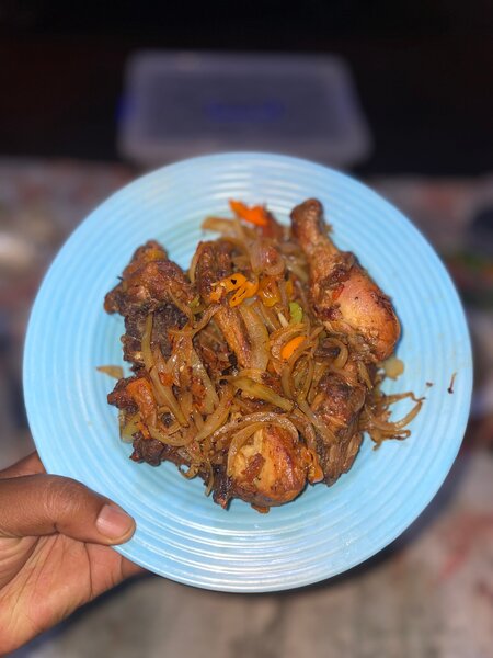 1/2 Poulet épicé sauté