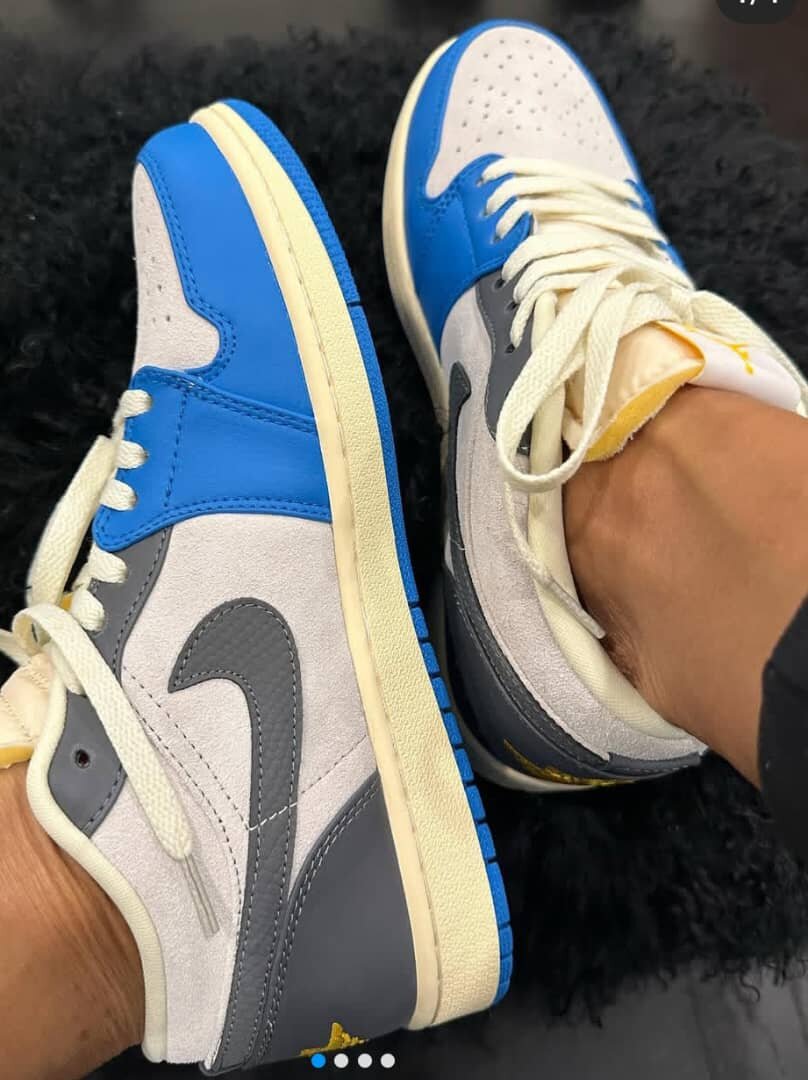 Baskets basses colorées tendance