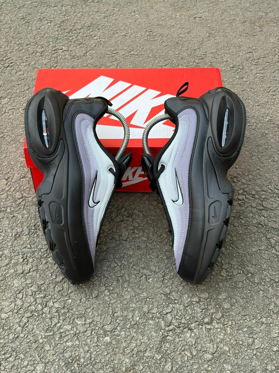 Nike Air Max futuristes