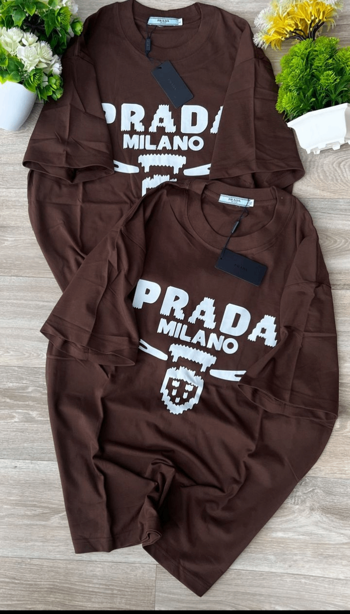 Lot de T-shirts Noirs et Marrons