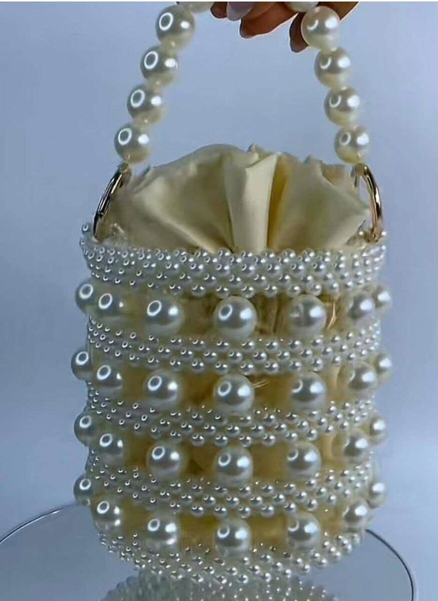 Sac seau perles élégant