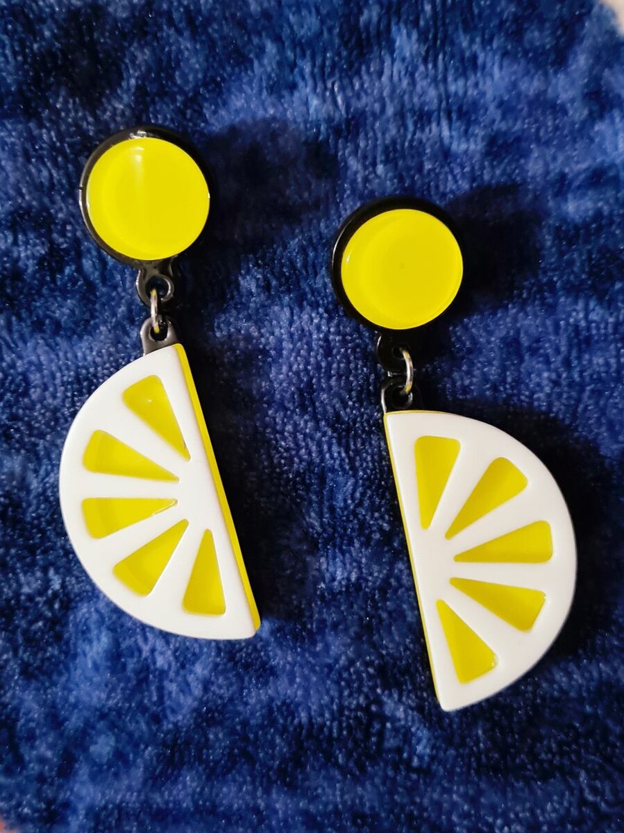 Lemon earrings