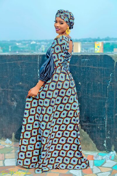 Robe en Wax Éclatante