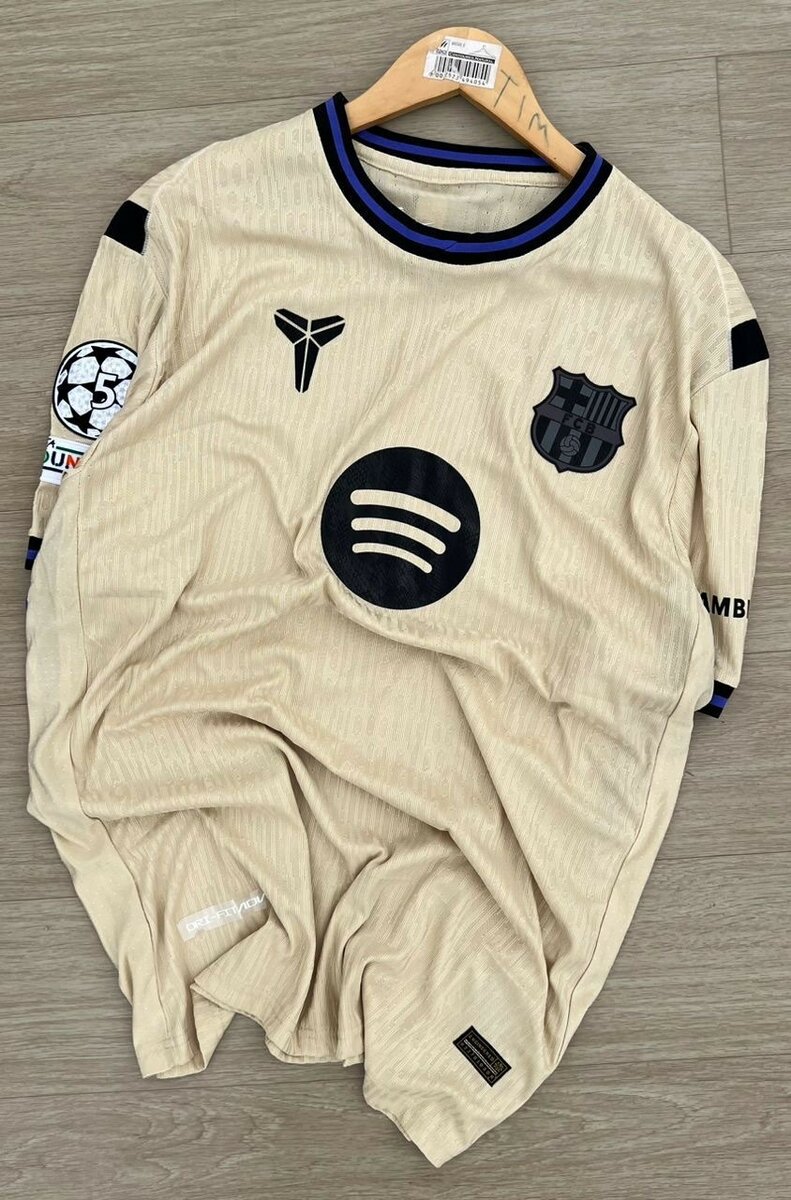 Maillots de Football Clubs