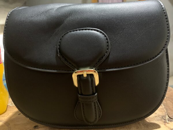 Sac à main fin séri importer