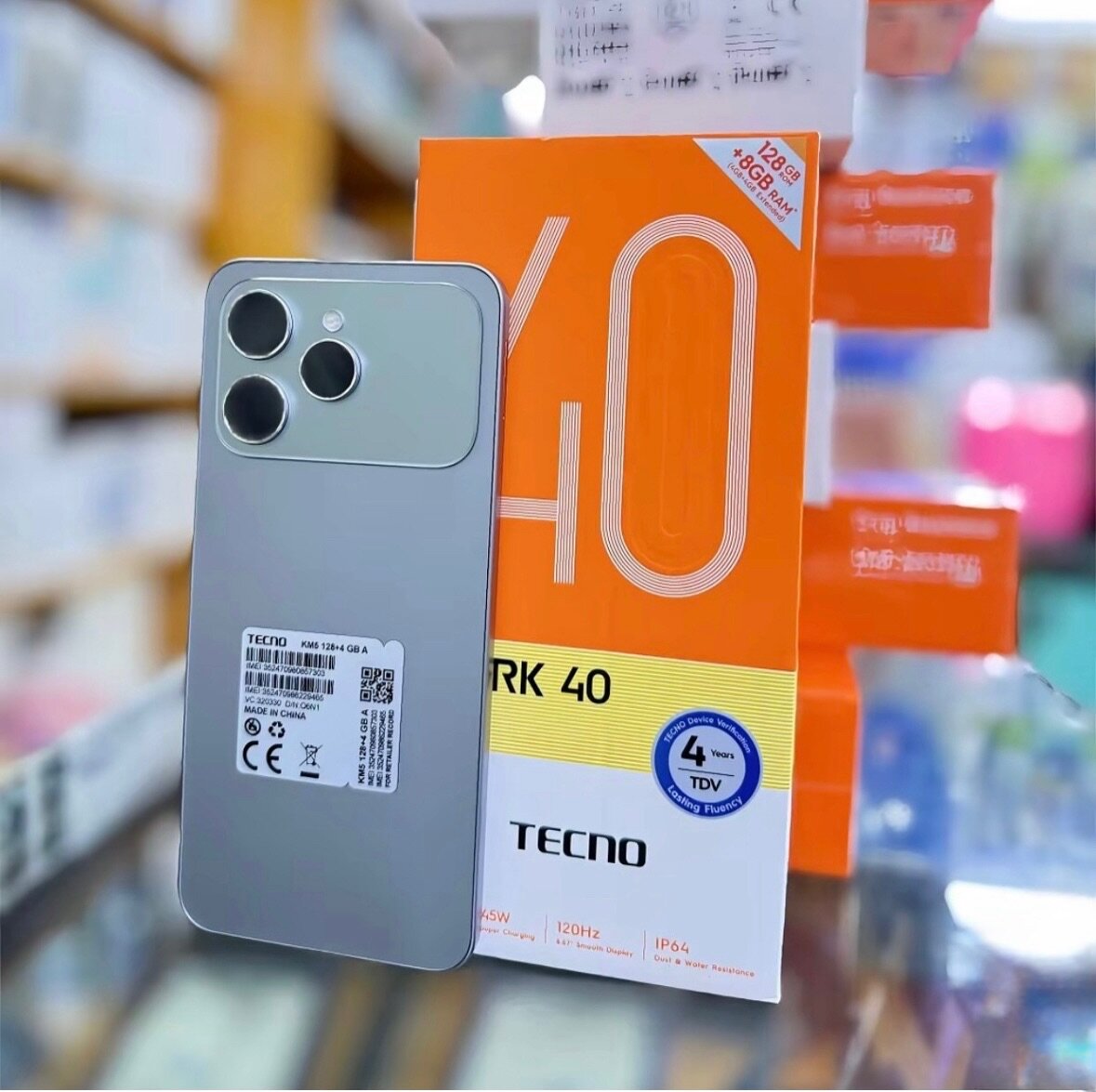 Tecno Spark 40 128GB 4ram