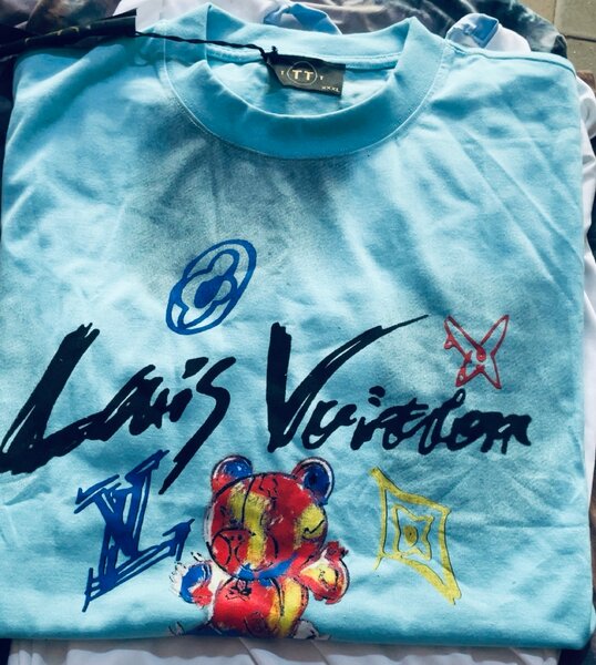 T-shirt à imprimés artistiques