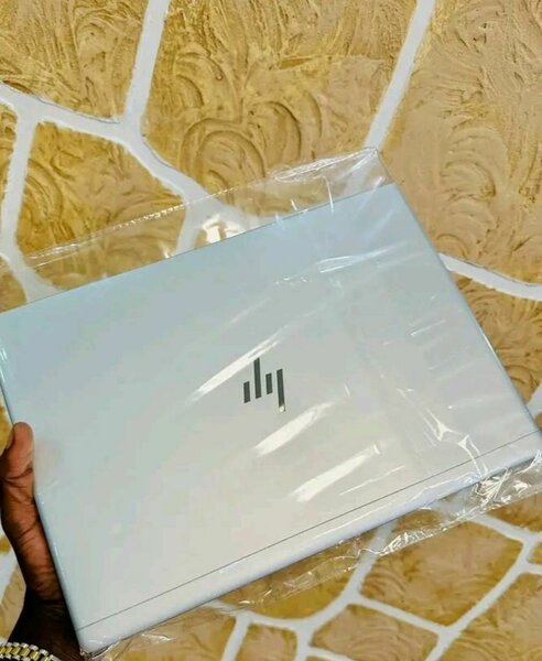 Ordinateur Portable HP Élite