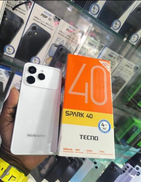 Tecno Spark 40 Smartphone