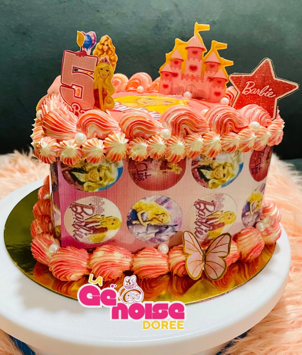 Gâteau d'Anniversaire Barbie