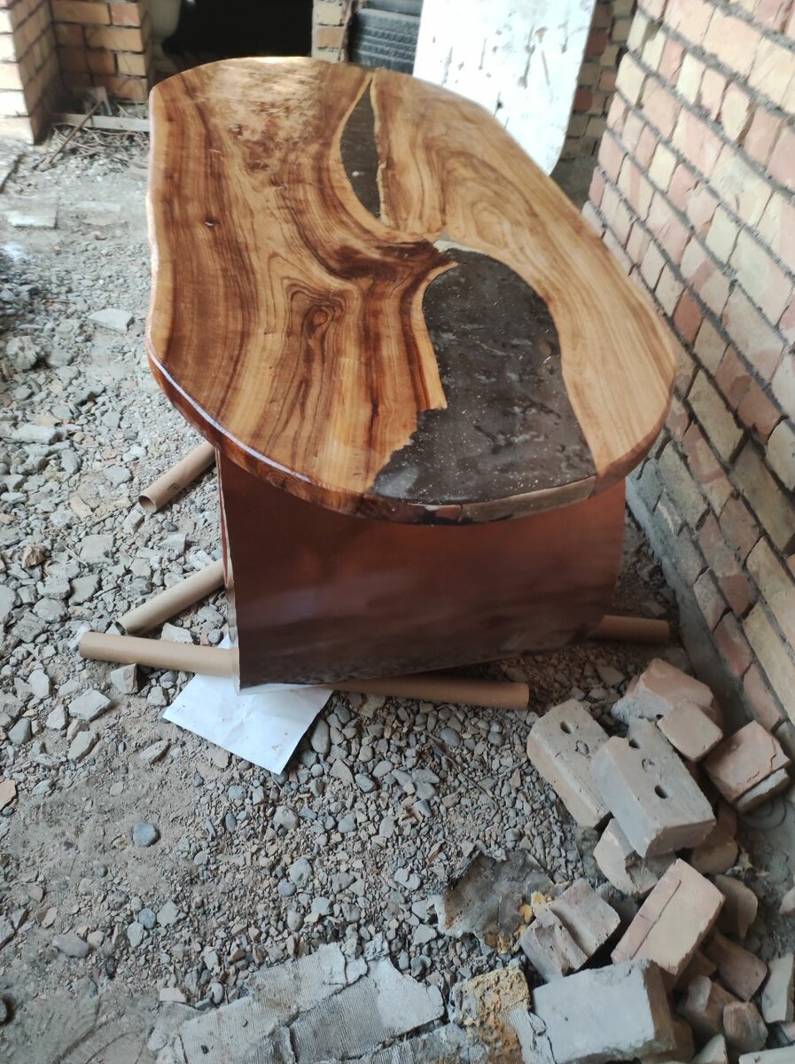 Журнальный стол