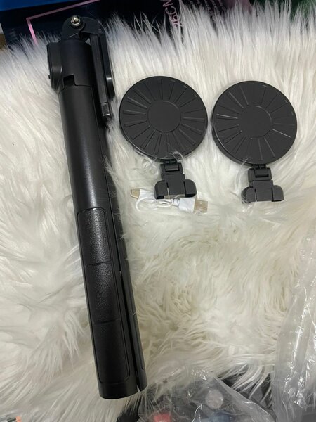 Trépied Selfie avec Lumière LED