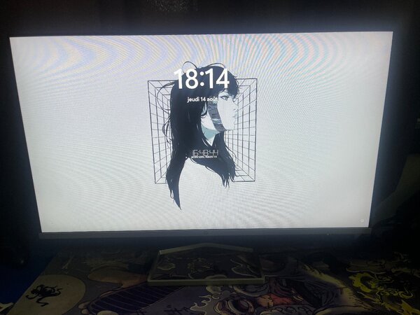 HP 532sf  Écran Full HD 31,5