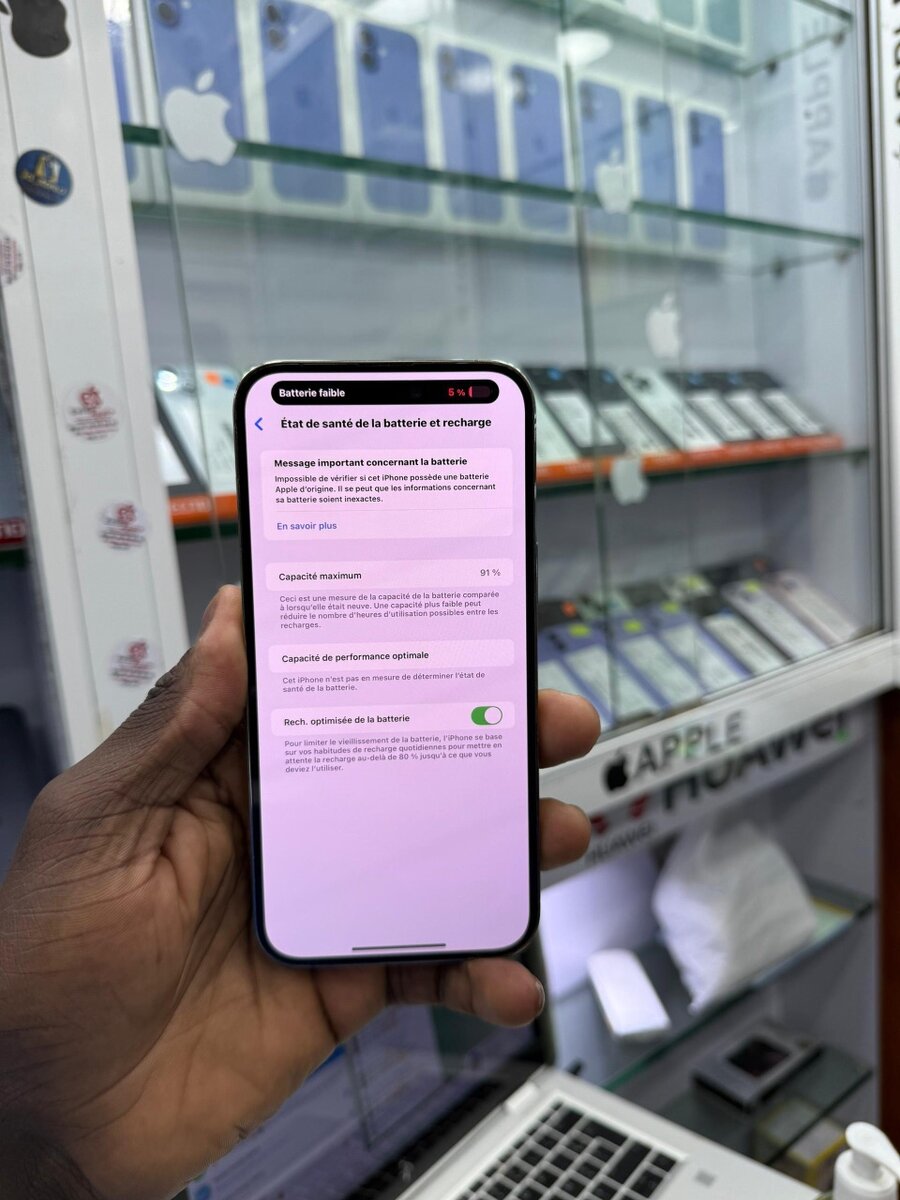 iPhone 14 pro max 128 Go messa