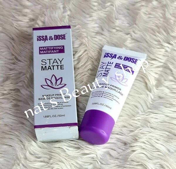 Base de maquillage matifiante