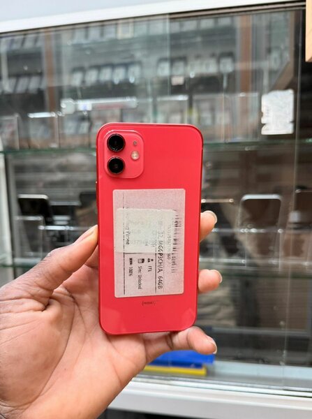 iPhone 12 simple 64gb très pro