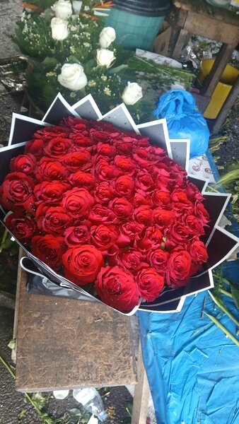 Bouquet de Roses Rouges Luxueux