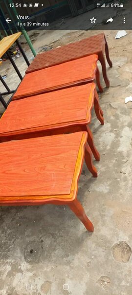 Table centrale en fornica