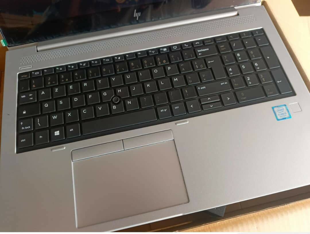 Ordinateur Portable HP Moderne