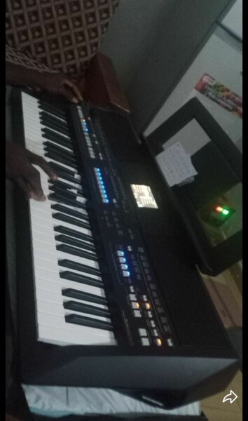 Clavier Électronique Professionnel