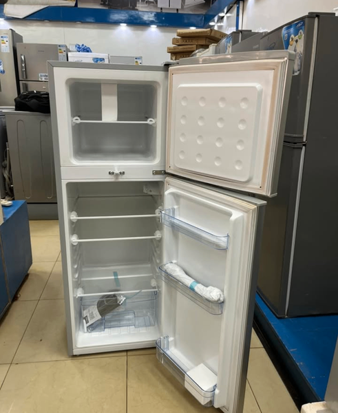 Réfrigérateur moderne 2 portes