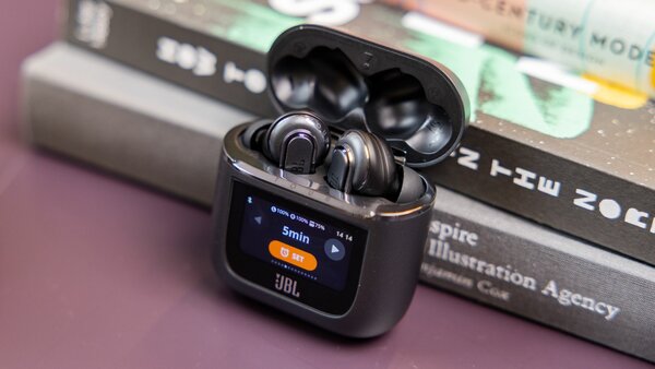 JBL TOUR PRO 2
