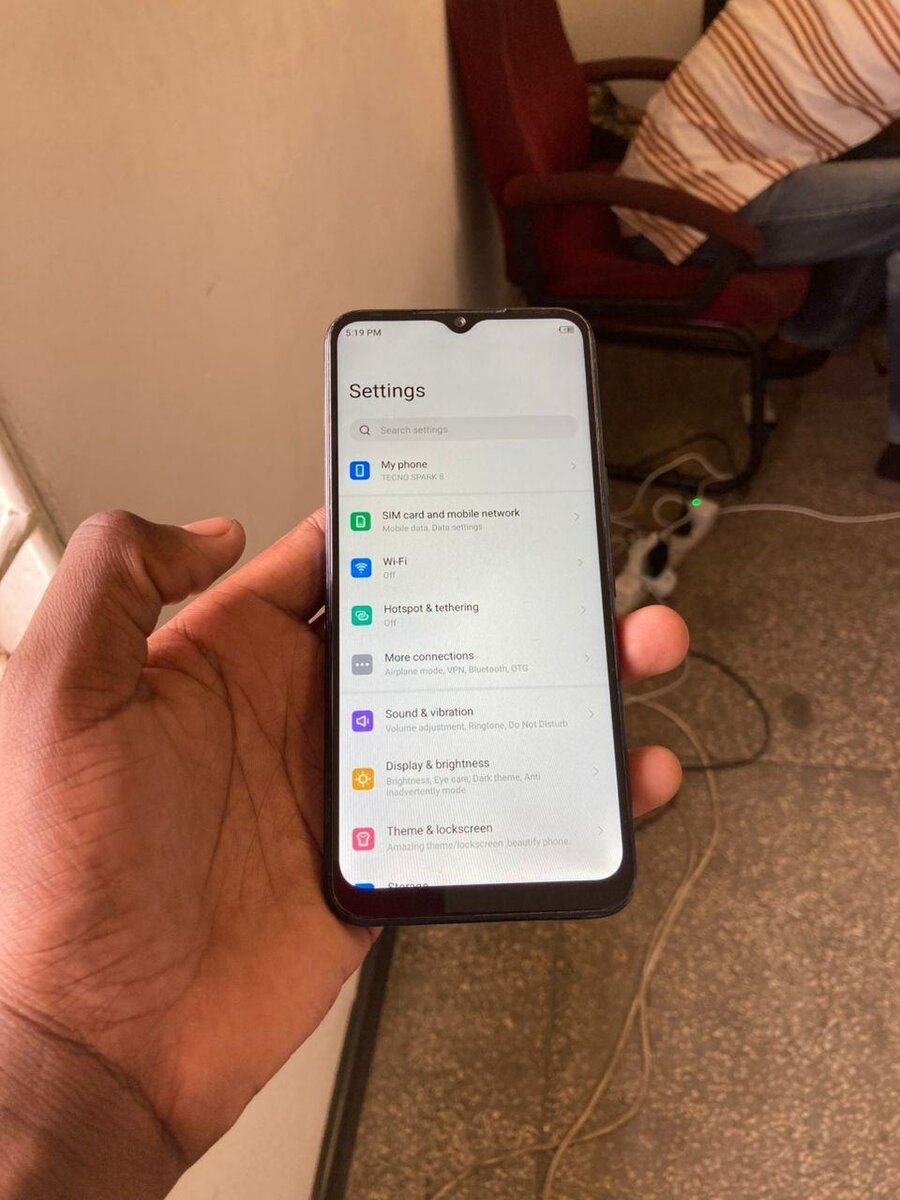 Tecno spark 8 64gb 2gb ram