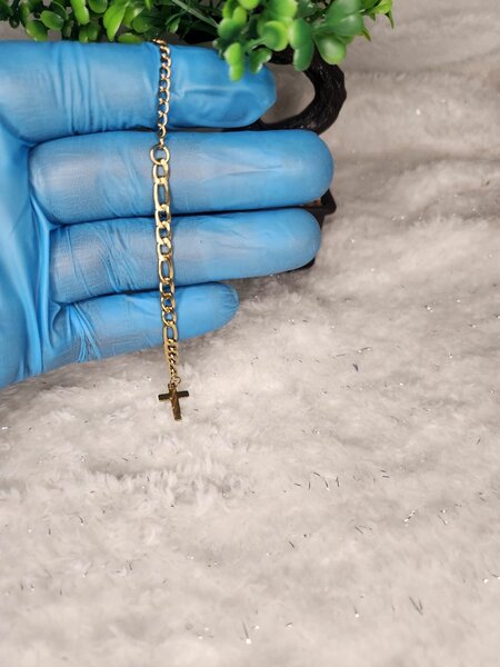 Bracelet chaîne or croix