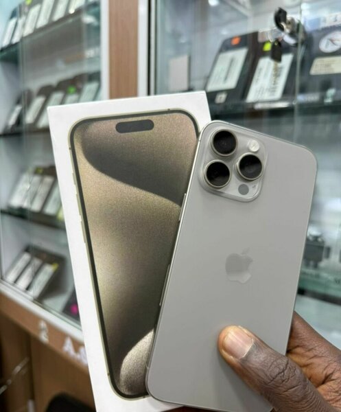 iPhone 15 Pro Max 256GB