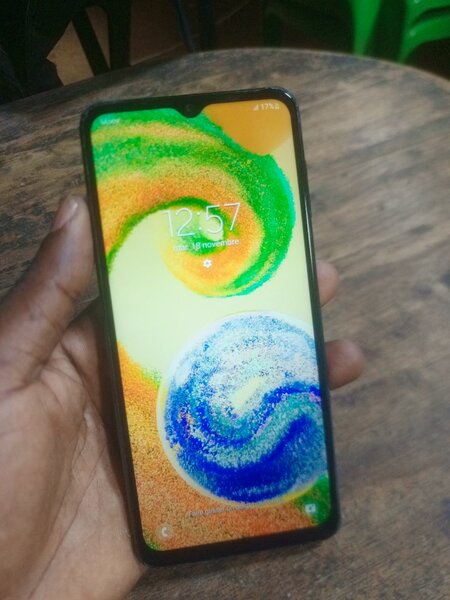Samsung A04s