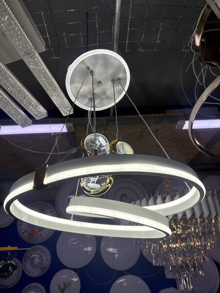 Светодиодная люстра