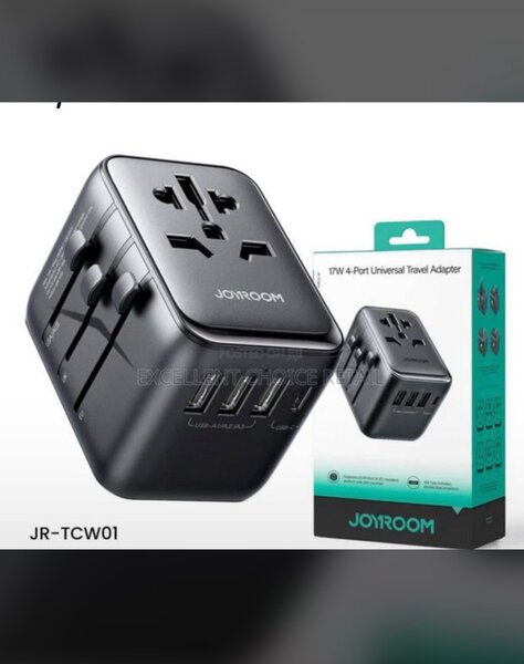 JOY ROOM TRAVEL ADAPTER