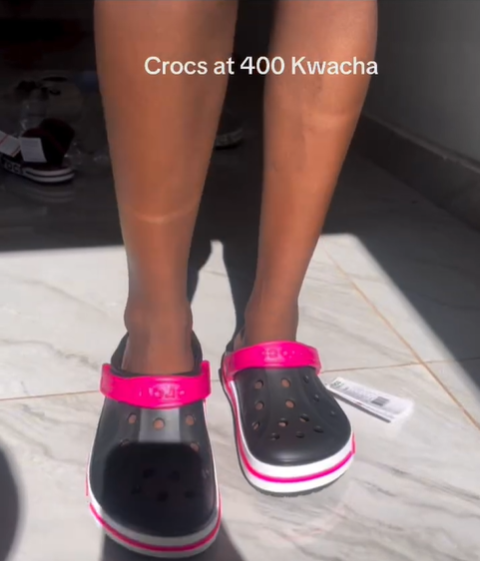 Crocs black