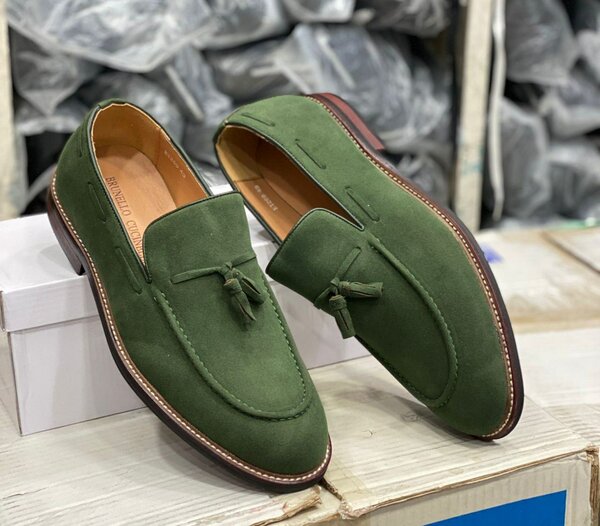 Mocassins en daim élégants pour hommes