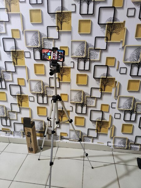 Trépied Smartphone et caméra