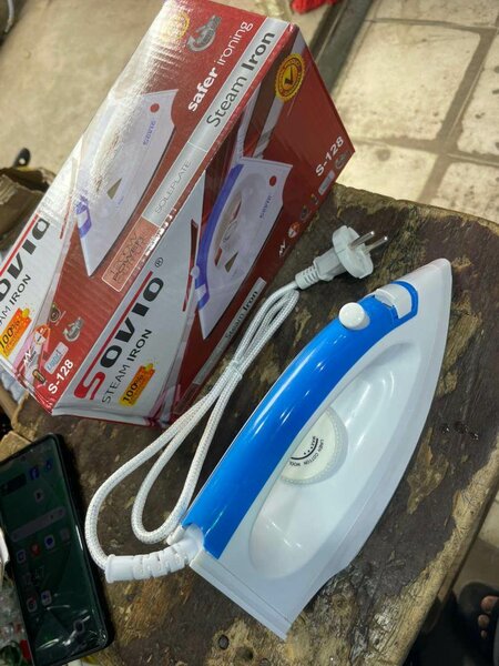 Fer à vapeur Sovio S-128