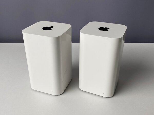 Роутер c жестким диском от Apple - Airport Time Capsule 2/3T