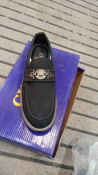 Cosmic shoe